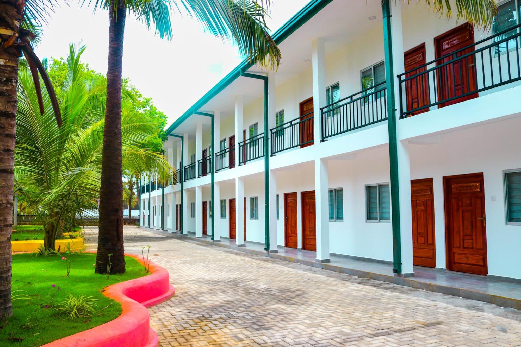 Reecha Resort & Hotel Kilinochchi Kültér fotó
